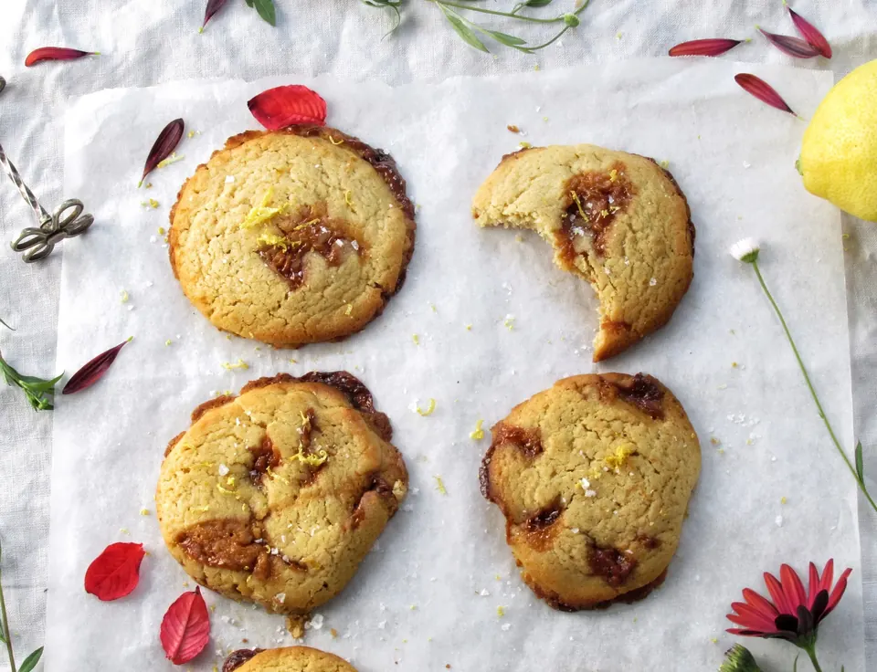 small batch salted caramel lemon cookies