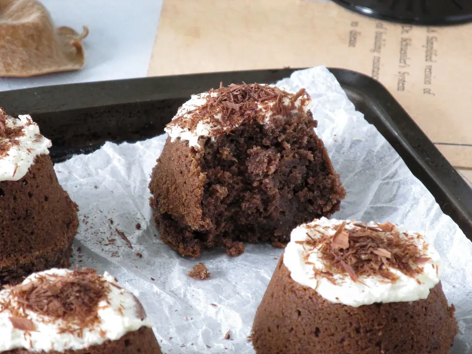 halloween chocolate pudding cakes