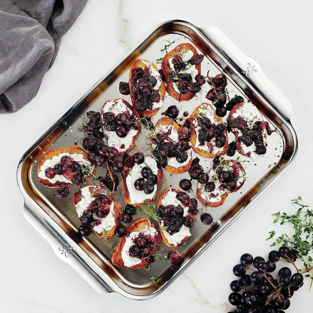 aluminum vs stainless steel baking sheet