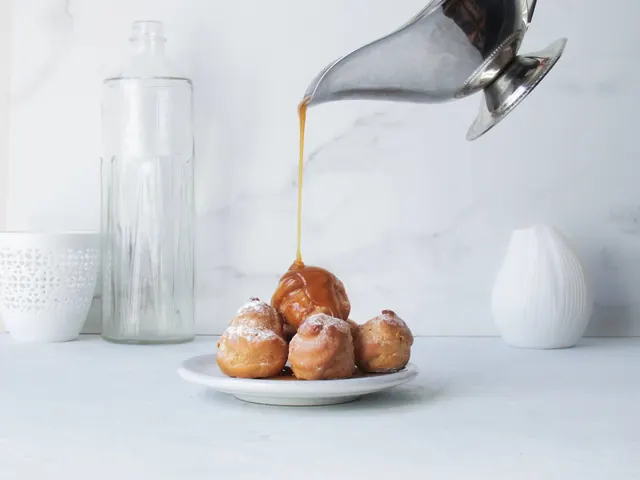 Small Batch Caramel Sauce