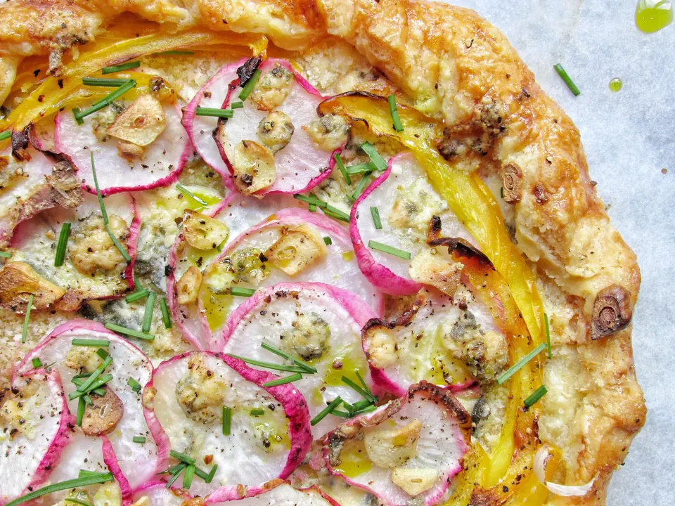 radish & blue cheese galette