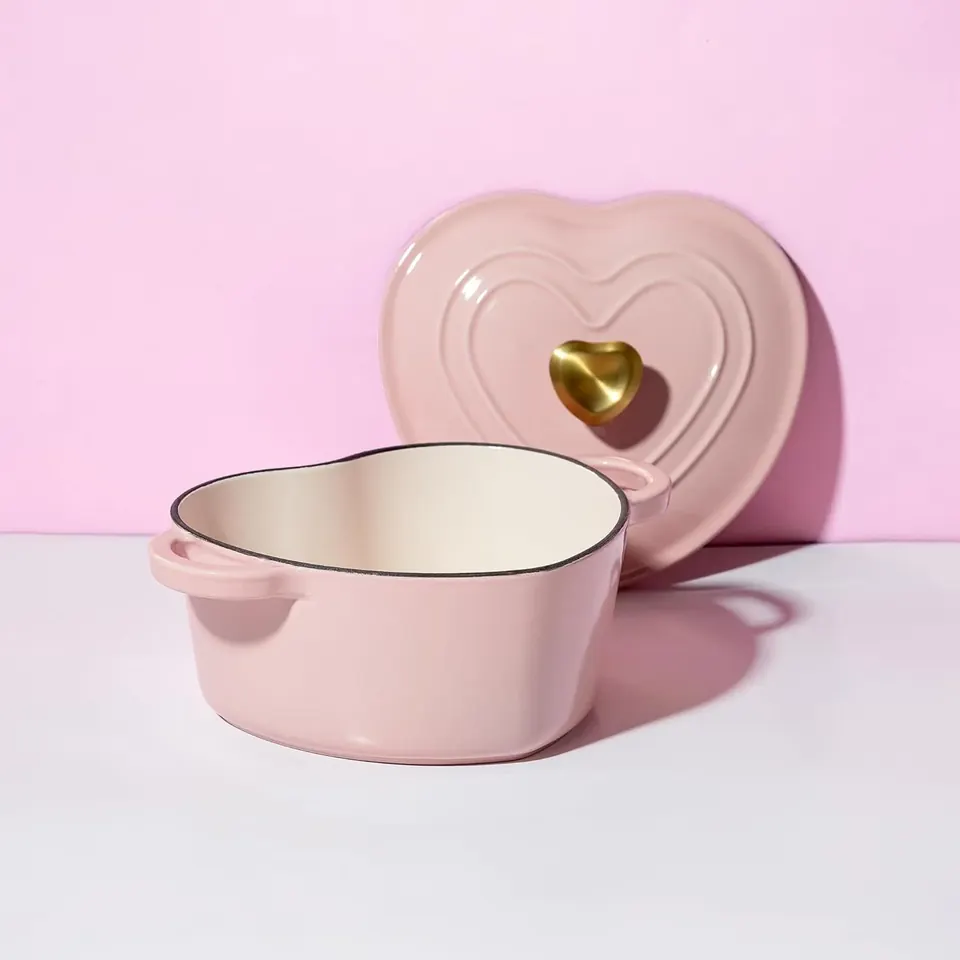 paris hilton enameled cast iron dutch oven