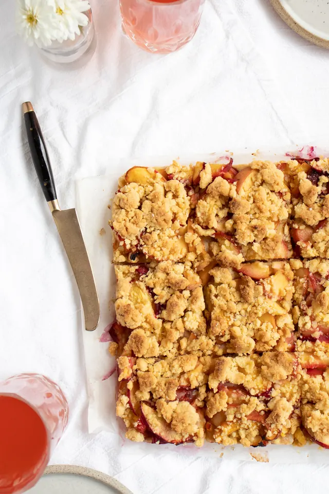 Peach Crumble Bars