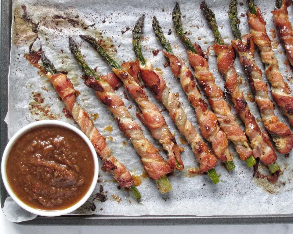 Grilled & Oven-Baked Bacon Wrapped Asparagus
