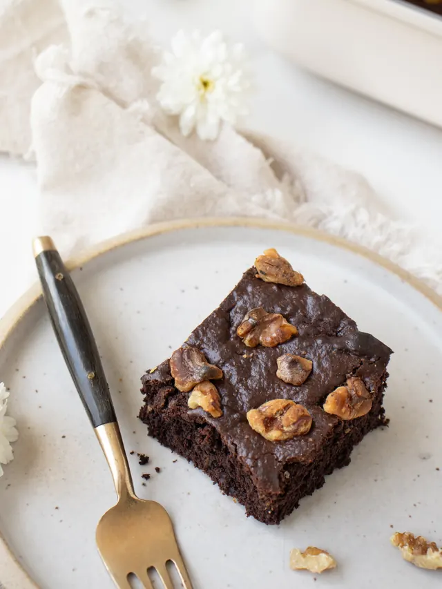 Chocolate Olive Walnut Cake