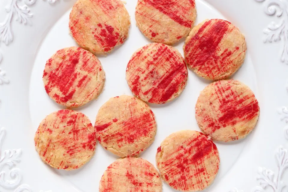 strawberry shortbread cookies